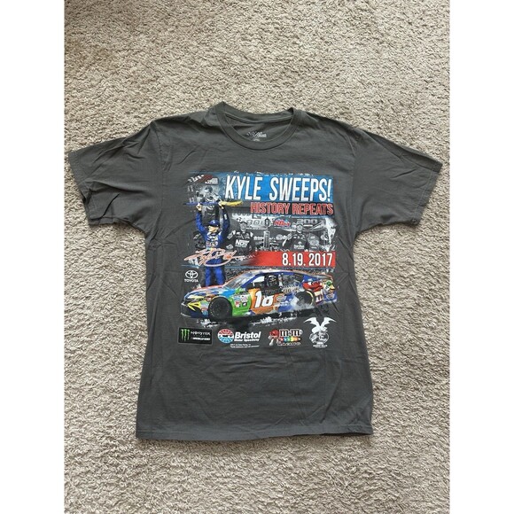 Nascar Kyle Busch Vintage T Shirt Men’s Size M 2017 Bristol Sweep Joe Gibbs Rac - Picture 1 of 4